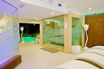 Cristal Resort & Spa Hotell 3*