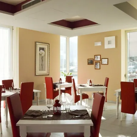 Hotell Cristal Resort & Spa 3*