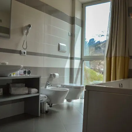 Cristal Resort & Spa Hotell 3*