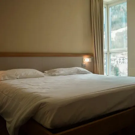 Cristal Resort & Spa Hotell 3*